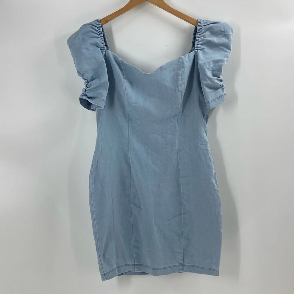Haute Monde Dresses | Haute Monde Light Chambrey Denim Puff Sleeve Body Con Dress | Color: Blue | Size: L | Kathyscloset639's Closet